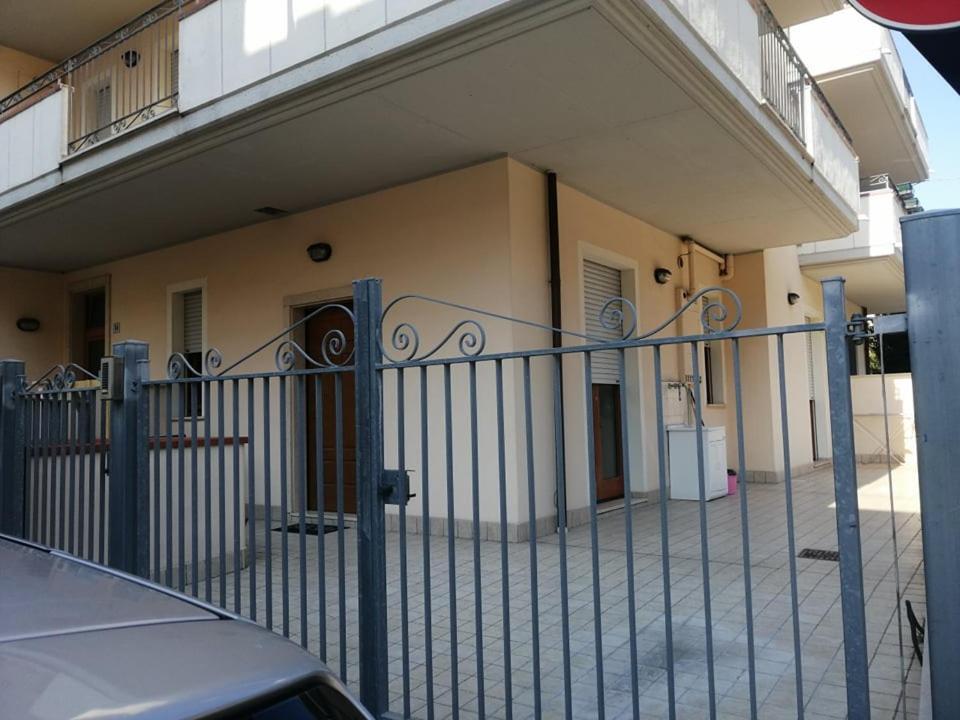 Appartamento Piano Terra San Benedetto del Tronto Exteriér fotografie